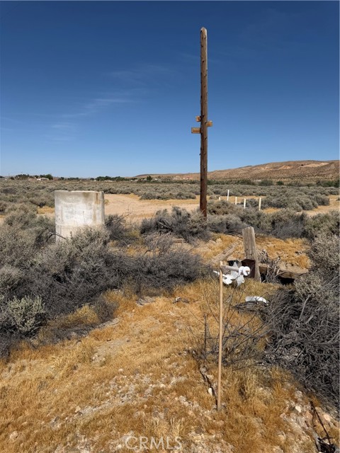 Detail Gallery Image 6 of 10 For 31980 Nelson, Barstow,  CA 92311 - – Beds | – Baths