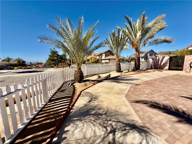 Image 4 of 37 For 25708 Aspenwood Court