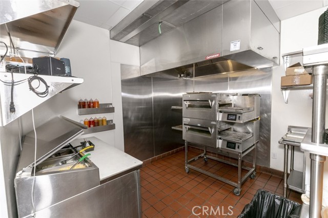 0, Long Beach CA: https://media.crmls.org/medias/dac5cff3-dc14-4178-ba32-85b2b78ac580.jpg