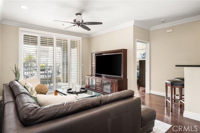 Detail Gallery Image 4 of 30 For 1801 E Katella Ave #2023,  Anaheim,  CA 92805 - 2 Beds | 2 Baths