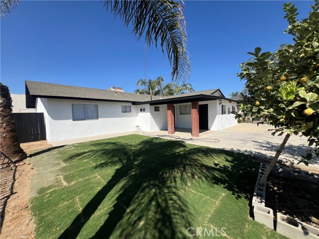 Detail Gallery Image 2 of 19 For 903 20th Ave, Delano,  CA 93215 - 3 Beds | 2 Baths