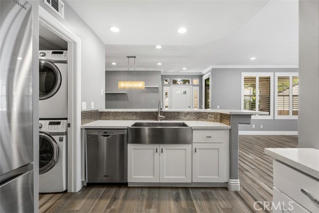 Detail Gallery Image 15 of 34 For 141 La Mirage Cir, Aliso Viejo,  CA 92656 - 2 Beds | 2 Baths