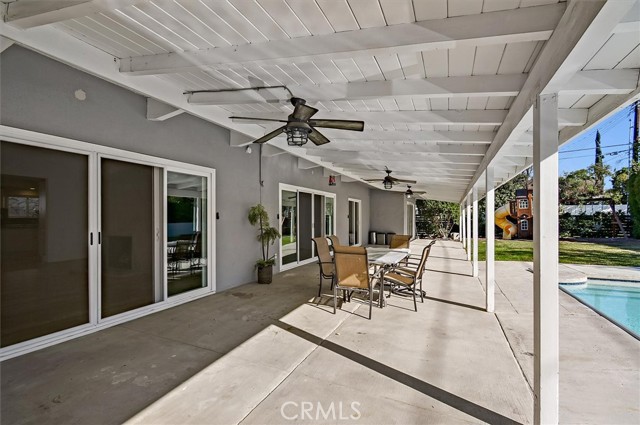 Detail Gallery Image 56 of 66 For 24216 Calvert St, Woodland Hills,  CA 91367 - 5 Beds | 3/1 Baths