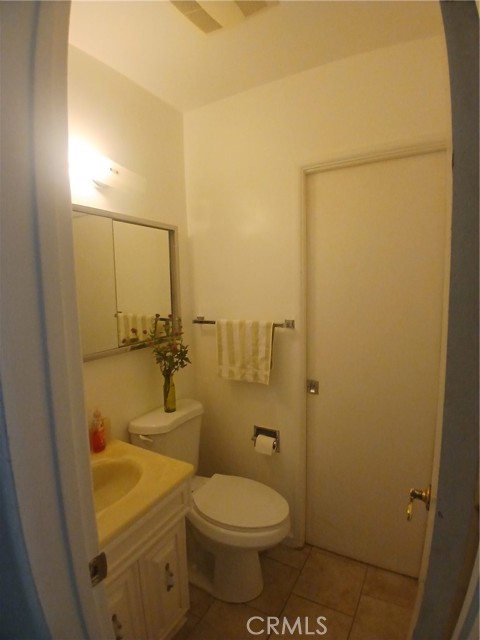 7650 Wilbur Avenue, Reseda CA: https://media.crmls.org/medias/dac9cd79-f9b1-4fff-98a4-af6b8f8cafb8.jpg