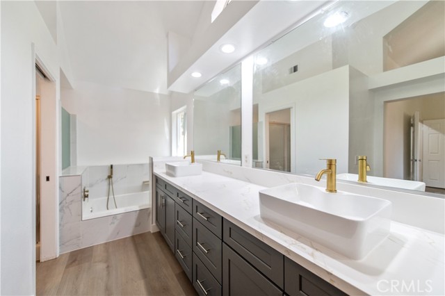 3314 Braemar Lane, Corona CA: https://media.crmls.org/medias/daca0ac8-3596-4b3e-bdf1-990bcc435c7c.jpg