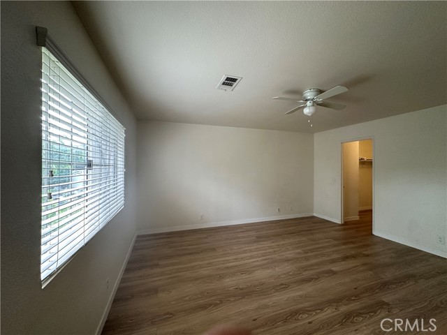 Detail Gallery Image 11 of 16 For 886 S Dudley St #L,  Pomona,  CA 91766 - 2 Beds | 1/1 Baths