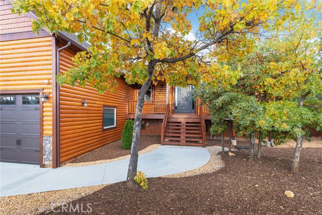 1658 Tuolumne Road, Big Bear City CA: https://media.crmls.org/medias/dacb64ea-c166-443a-a064-7dea084afb7b.jpg