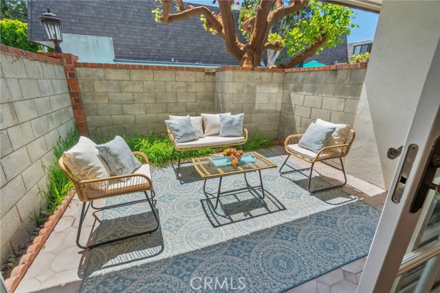 Image 25 of 34 For 4738 La Villa Marina  H