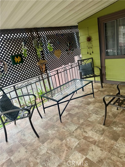 Detail Gallery Image 14 of 41 For 12700 Elliott Ave #406,  El Monte,  CA 91732 - 3 Beds | 2 Baths