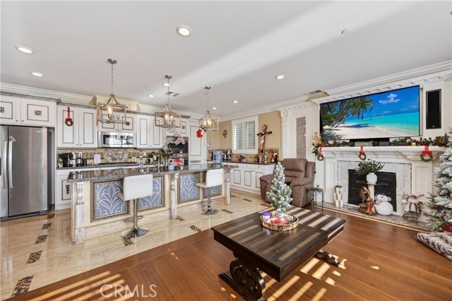 Detail Gallery Image 12 of 50 For 15507 Vanilla Bean, Fontana,  CA 92336 - 4 Beds | 3/1 Baths