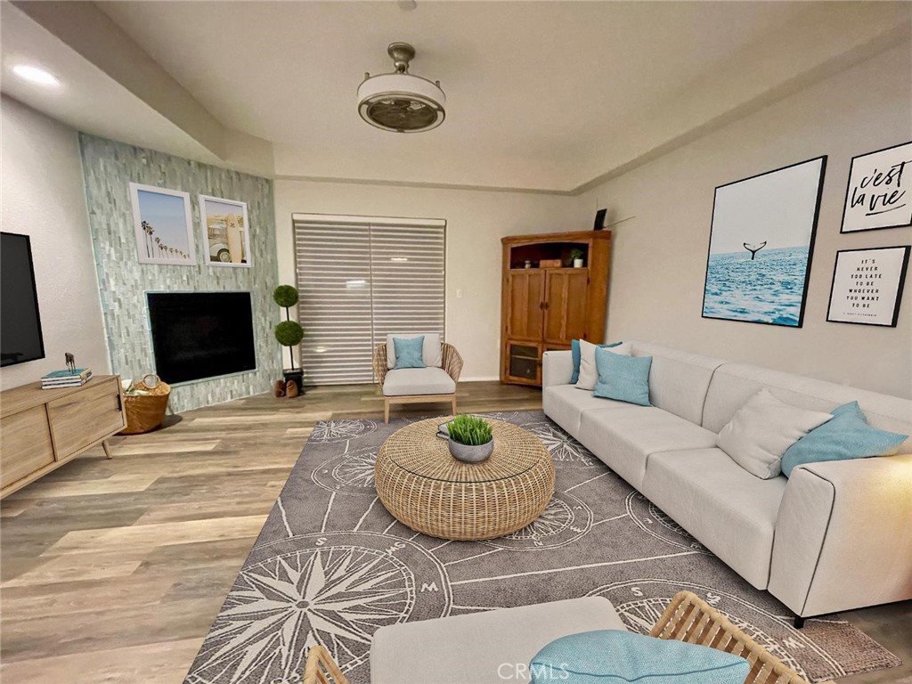 579 Camino Mercado #518