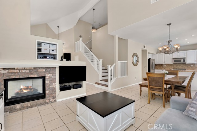 Detail Gallery Image 9 of 53 For 23809 Woodpark Ct, Valencia,  CA 91354 - 4 Beds | 3 Baths