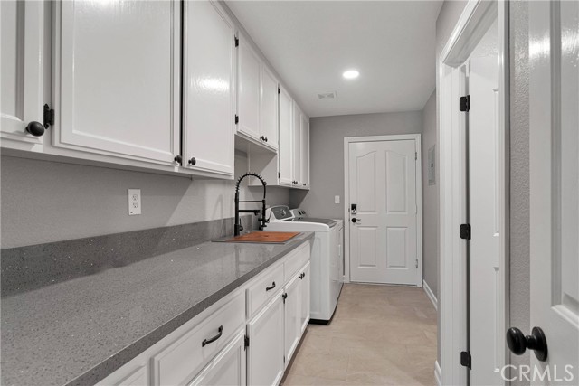 Detail Gallery Image 35 of 69 For 11844 Jenny St, Oak Hills,  CA 92344 - 4 Beds | 2/1 Baths