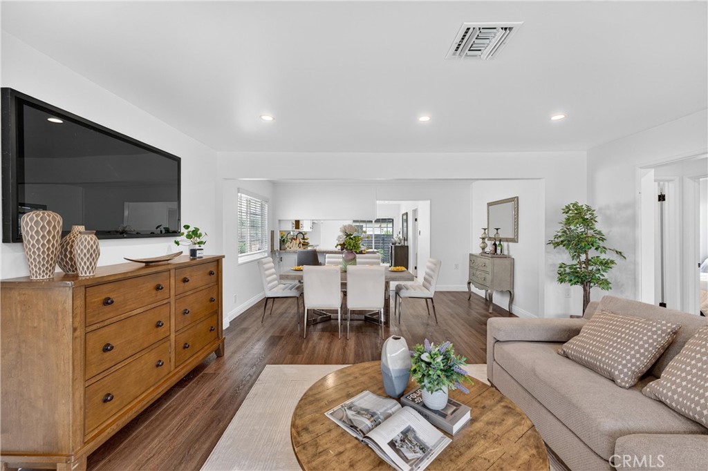 MLS #DW25222362 image #12