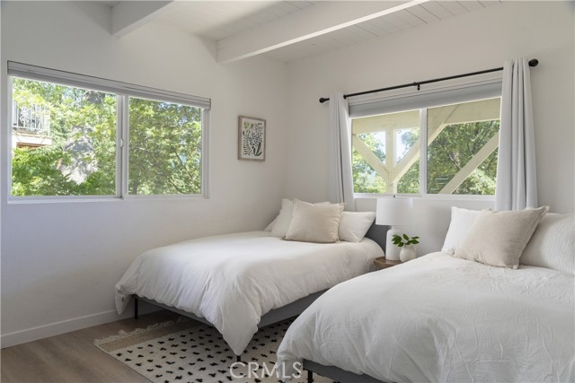 27792 West Shore Road, Lake Arrowhead CA: https://media.crmls.org/medias/dacfb481-31ee-41fc-b60d-41e7c27b6023.jpg
