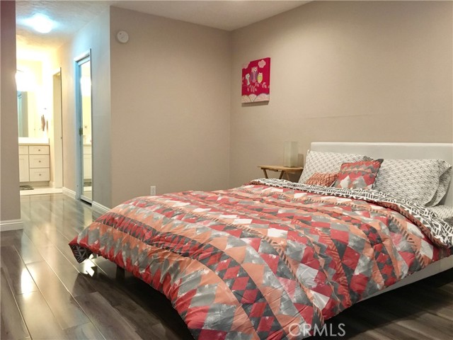 278 N Wilshire Avenue, Anaheim CA: https://media.crmls.org/medias/dacfe18f-9015-48d5-9dc8-009366a92035.jpg