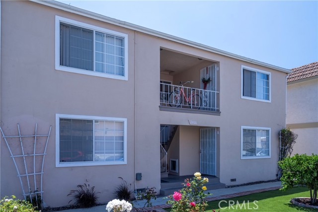 Well Maintained 9-Unit