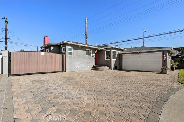 Detail Gallery Image 1 of 1 For 501 W 158th St, Gardena,  CA 90248 - 4 Beds | 2 Baths