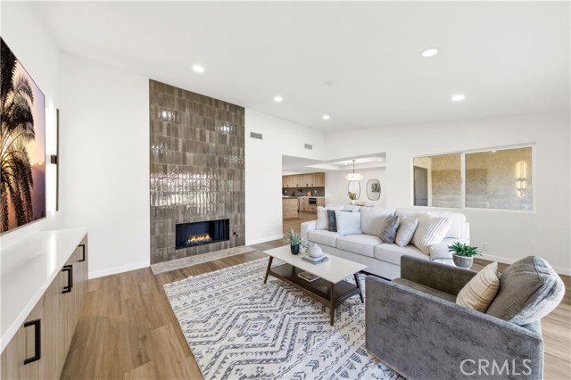 16 Presidio, Palm Desert, CA 92260