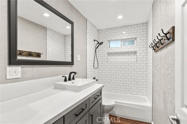 Image 23 of 43 For 5361 Cedar  