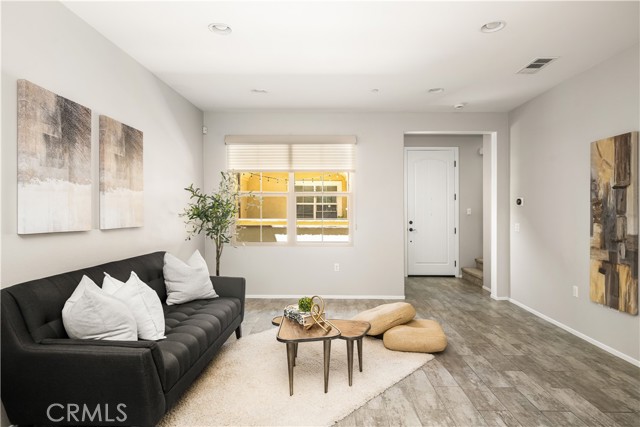 544 S Casita Street, Anaheim CA: https://media.crmls.org/medias/dad2da91-ac6a-4ab9-8e2a-3798ae01c032.jpg