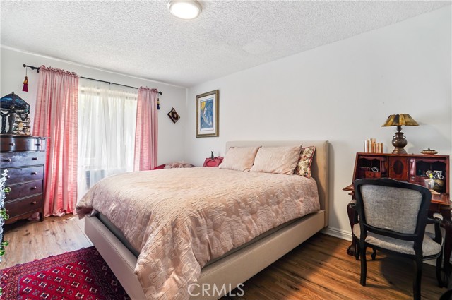 Detail Gallery Image 13 of 22 For 18530 Hatteras St #130,  Tarzana,  CA 91356 - 2 Beds | 2 Baths