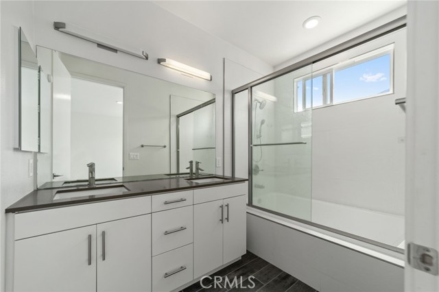 2581 Arvia Street, Los Angeles CA: https://media.crmls.org/medias/dad4d8ca-da73-4415-bb5f-e1c8c4e002c3.jpg