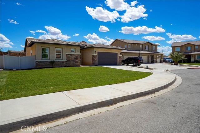 Detail Gallery Image 3 of 41 For 11559 Emmy Ct, Adelanto,  CA 92301 - 4 Beds | 2 Baths