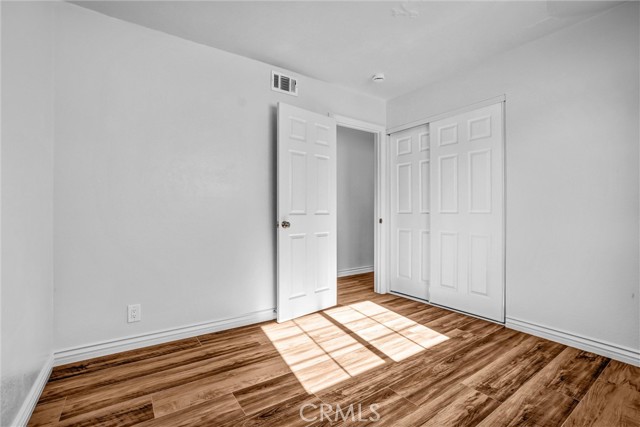 Detail Gallery Image 9 of 18 For 16741 Leafwood, Huntington Beach,  CA 92647 - 4 Beds | 2 Baths