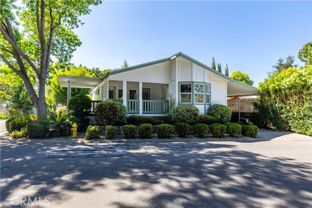 Detail Gallery Image 1 of 29 For 146 via Santa Barbara #146,  Paso Robles,  CA 93446 - 3 Beds | 2 Baths