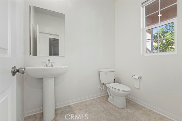 Detail Gallery Image 18 of 27 For 16017 Tanzinite, Chino,  CA 91708 - 3 Beds | 2/1 Baths