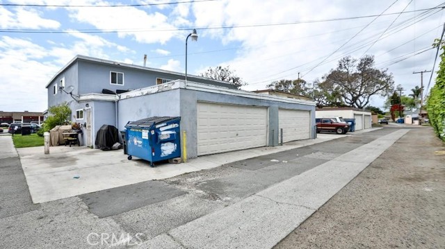 Detail Gallery Image 7 of 17 For 2211 S Fairview St, Santa Ana,  CA 92704 - – Beds | – Baths