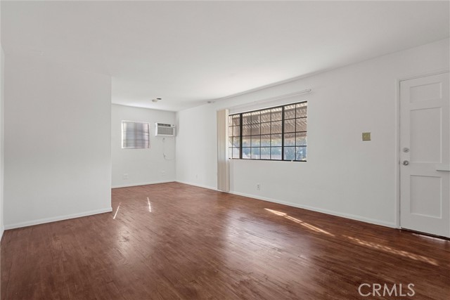 Detail Gallery Image 3 of 34 For 8736 Klinedale Ave, Pico Rivera,  CA 90660 - 3 Beds | 1 Baths