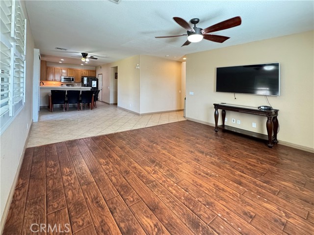 Image 3 of 13 For 1398 Meadowview Avenue