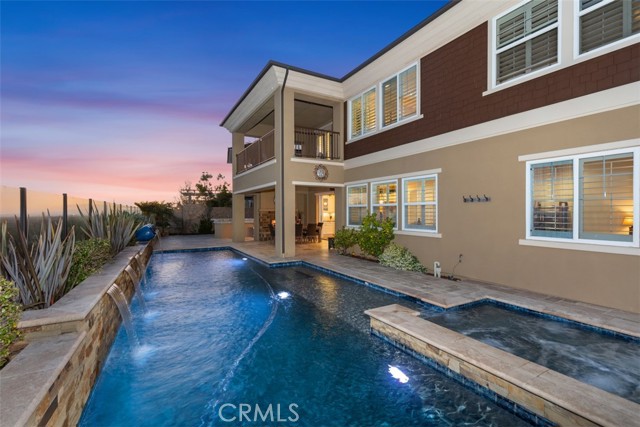 4762 Oceanridge Drive, Huntington Beach CA: https://media.crmls.org/medias/dad88138-6935-4331-82c0-3d2755c96c38.jpg