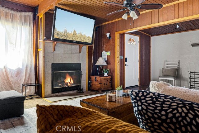 337 W Sherwood Boulevard, Big Bear City, CA, 92314 337 W Sherwood Boulevard, Big Bear City, CA, 92314