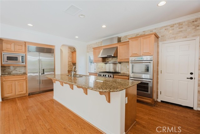 Detail Gallery Image 31 of 68 For 25502 Morning Mist Dr, Stevenson Ranch,  CA 91381 - 6 Beds | 5 Baths