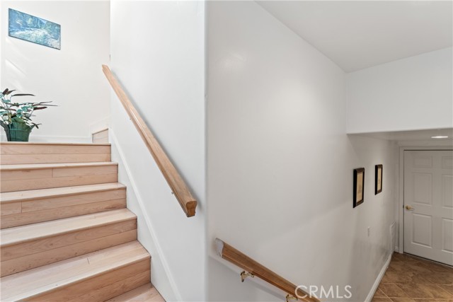 197 Massive Road, Blue Jay CA: https://media.crmls.org/medias/dada40e0-5563-4234-be52-ca365955778a.jpg