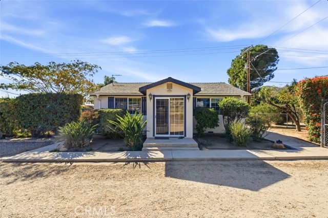 8876 Pigeon Pass, Moreno Valley CA: https://media.crmls.org/medias/dada4cf6-b385-4287-b1db-3c7db3ead481.jpg