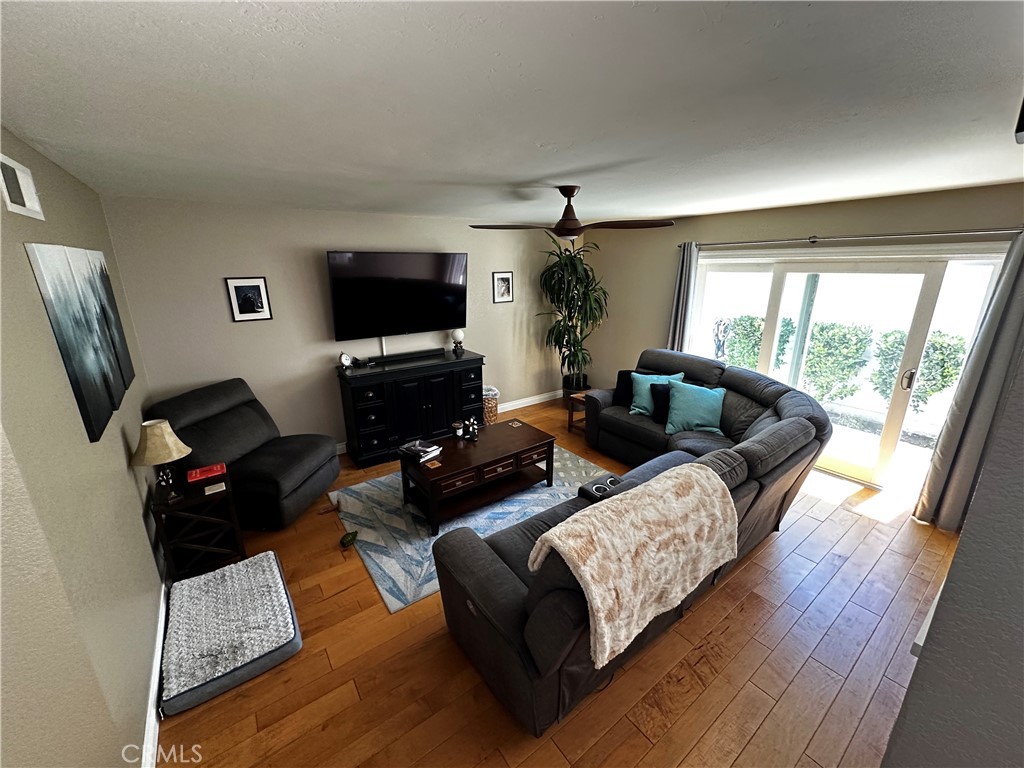MLS #OC24085539 img 5