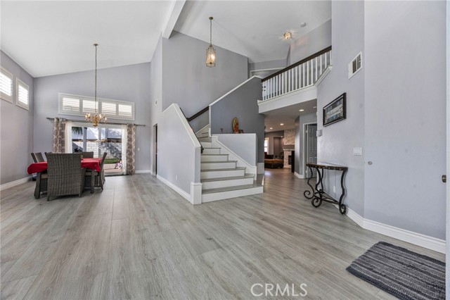 8377 Yarrow Lane, Riverside CA: https://media.crmls.org/medias/dadb0165-3c9e-4a33-b11e-4c30b36b764d.jpg