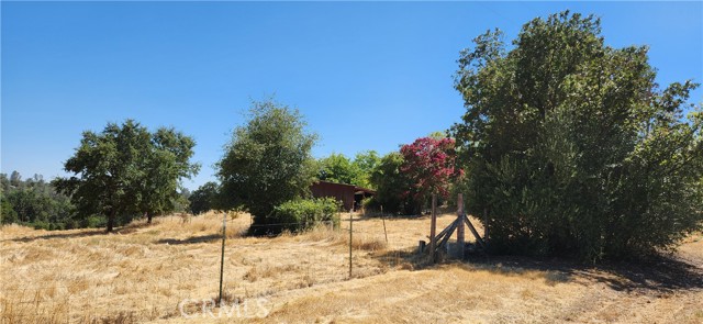 109 Summit Avenue, Oroville CA: https://media.crmls.org/medias/dadb9be4-1c74-49fb-acd0-8a5c52fe79f1.jpg