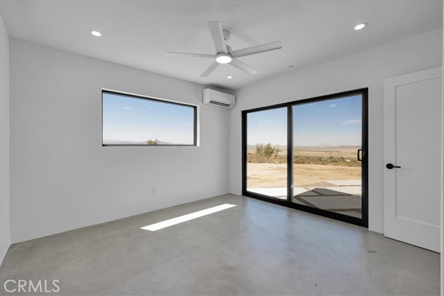 7192 Mount Shasta Avenue, Joshua Tree CA: https://media.crmls.org/medias/dadc7ac2-f5fa-4a87-8e23-132a033ff4f0.jpg