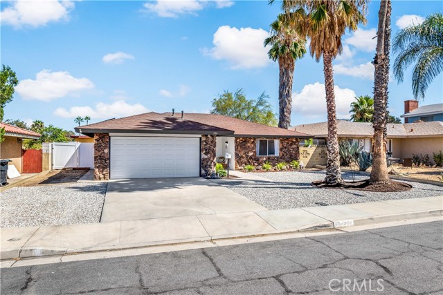 Detail Gallery Image 25 of 37 For 594 Montebello Pl, Hemet,  CA 92543 - 2 Beds | 2 Baths
