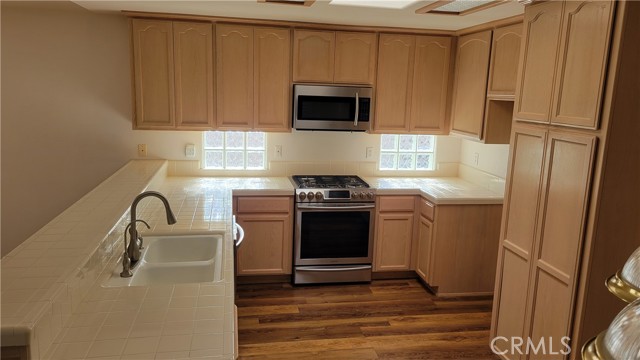 Detail Gallery Image 4 of 17 For 1115 Rose Ct, Grover Beach,  CA 93433 - 3 Beds | 2 Baths