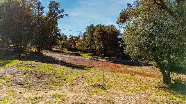 Detail Gallery Image 3 of 10 For 16198 24th Ave, Clearlake,  CA 95422 - – Beds | – Baths