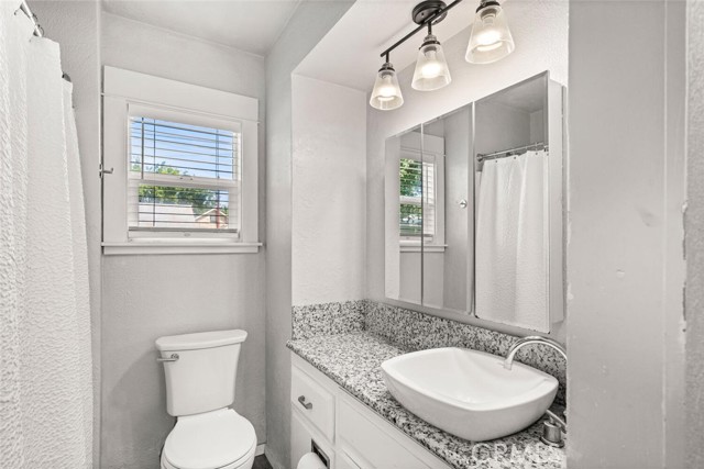 578 E 19th Street, Chico CA: https://media.crmls.org/medias/dae1edfd-a796-40f9-96eb-e879ac3ac9fa.jpg