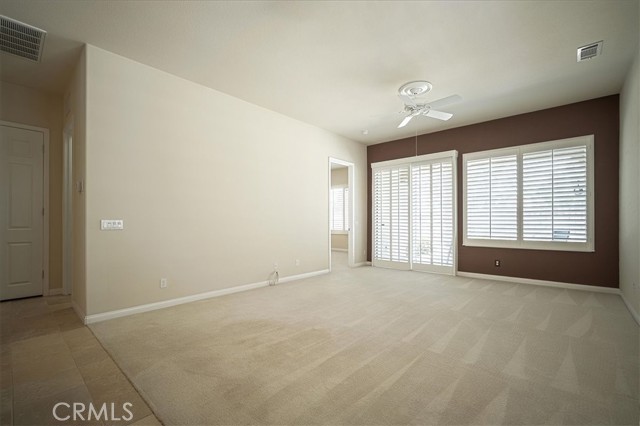 19472 Crystal Springs Lane, Apple Valley CA: https://media.crmls.org/medias/dae2fb1c-cff9-496a-b5f0-93d109d87664.jpg