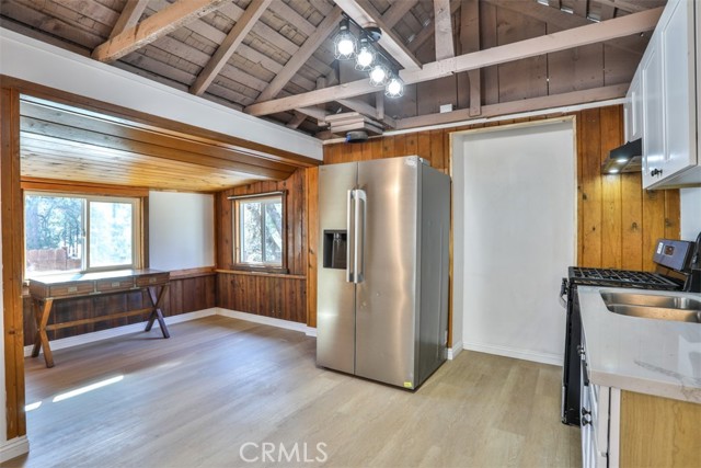 Detail Gallery Image 38 of 57 For 672 Talmadge, Big Bear Lake,  CA 92315 - 3 Beds | 2/1 Baths