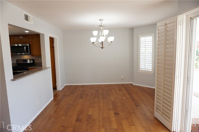 19538 Crystal Ridge Lane, Porter Ranch CA: https://media.crmls.org/medias/dae3fdeb-f883-4671-bf52-4d9fb1ea4be9.jpg